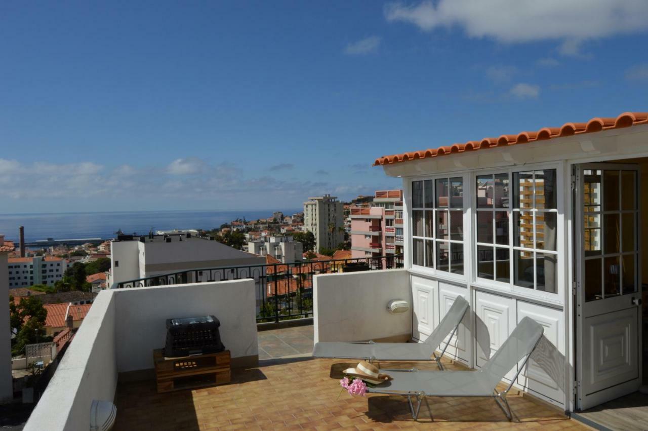Top Floor With Balcony In Funchal Екстер'єр фото