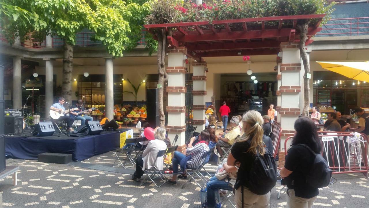 Top Floor With Balcony In Funchal Екстер'єр фото