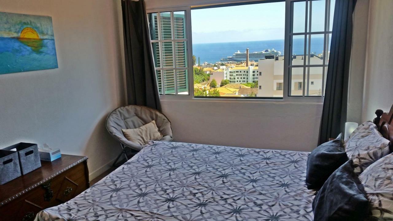 Top Floor With Balcony In Funchal Екстер'єр фото